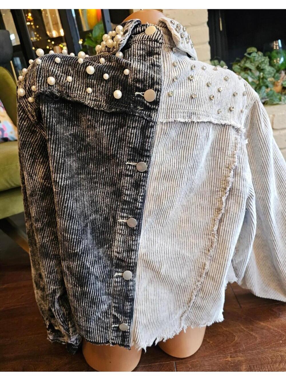 Bad Little Country Girl SZ M Corduroy Jean Jacket Beads Clear Studs BOHO - Picture 6 of 10